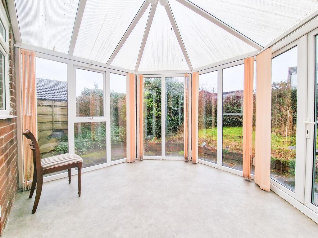 Private Sun-Room / Conservatory