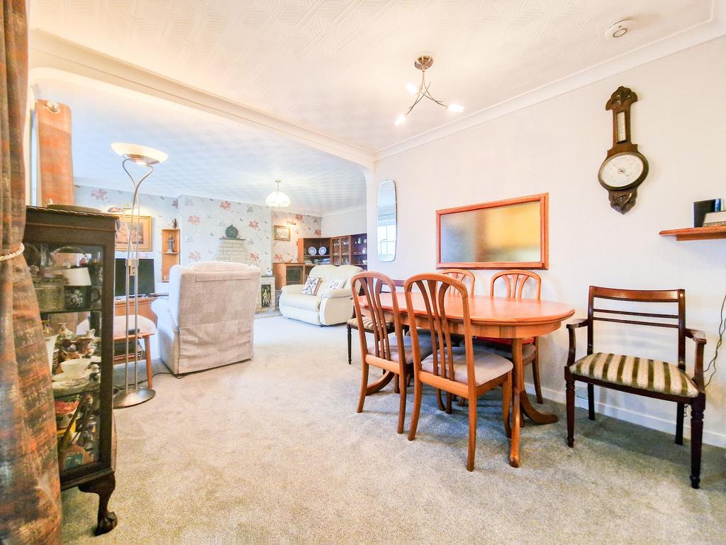 Living / Dining Room