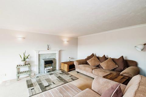 1 bedroom flat for sale, Brighton Road, LANCING