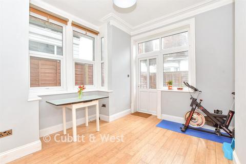 3 bedroom terraced house for sale, Angerstein Road, Portsmouth PO2