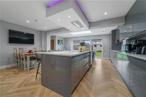 4 bedroom semi-detached house for sale, Shakespeare Drive, Maldon, Essex, CM9