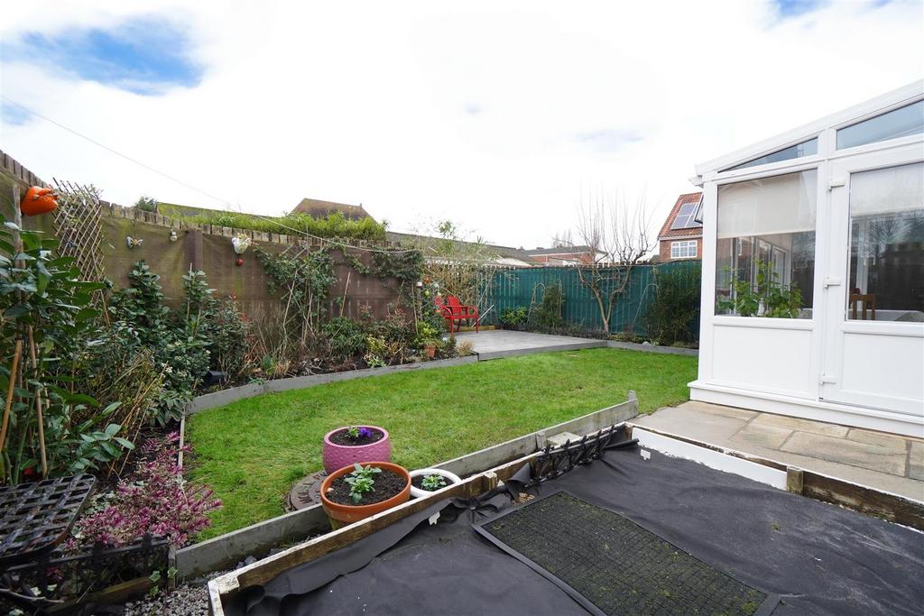 Garden 3.jpg