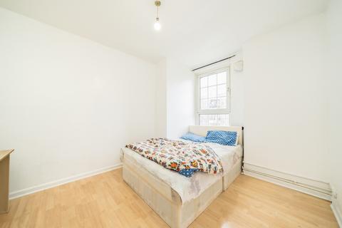 2 bedroom flat for sale, Ring House, Sage Street, London, E1