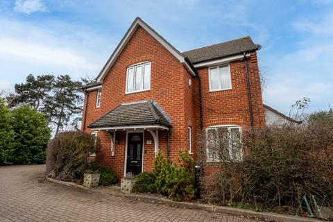 4 bedroom detached house for sale, Shelford Close, Orsett