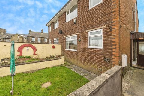2 bedroom end of terrace house for sale, Albany Street, Wibsey, Bradford