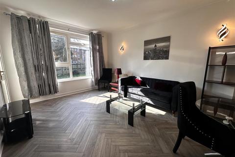2 bedroom apartment to rent, Flat 1, Ty-Gwyn Road, Penylan, Cardiff