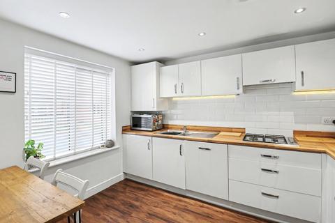 4 bedroom semi-detached house for sale, Le Marechal Avenue, Southampton SO31