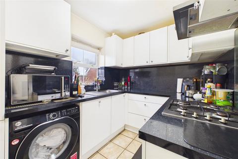 undefined, Arne Close, Reading Road, Winnersh, Wokingham, RG41