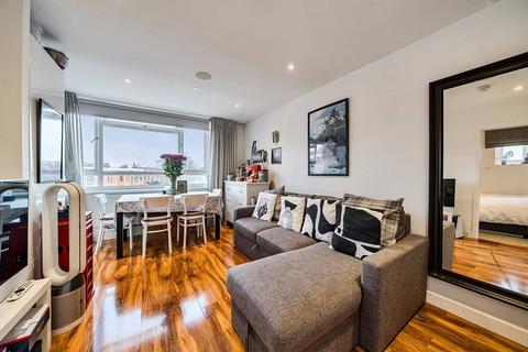 1 bedroom flat to rent, Fulham Palace Road, Fulham, London, SW6