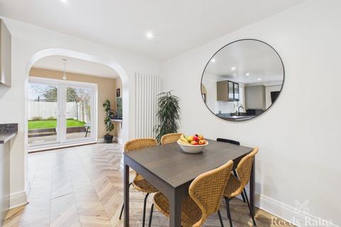 3 bedroom semi-detached house for sale, Dunedin Avenue, Stockton-On-Tees TS18