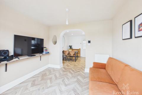 3 bedroom semi-detached house for sale, Dunedin Avenue, Stockton-On-Tees TS18