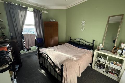 undefined, Dundee, DD1