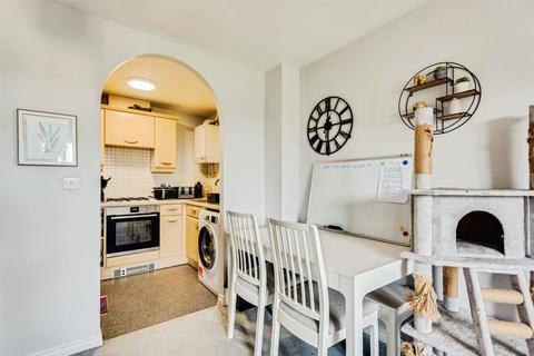 undefined, Poseidon Close, Swindon