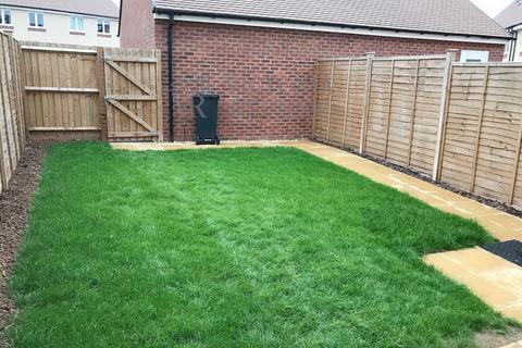 4 bedroom semi-detached house to rent, Edward Parker Road, Stoke Gifford, BS16