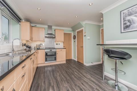 4 bedroom detached house for sale, Owler Meadows, Heckmondwike, WF16