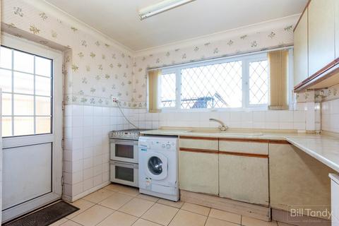3 bedroom detached house for sale, Highfields Road, Chasetown, Burntwood, WS7
