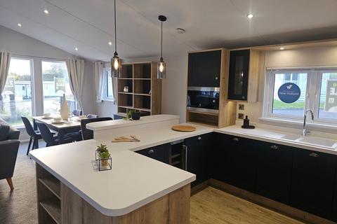 2 bedroom lodge for sale, Preston, Lancashire, PR3