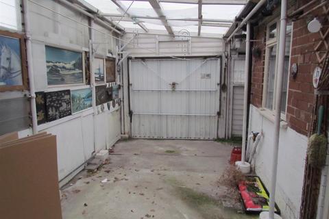 2 bedroom terraced house for sale, Ruffa Lane, Pickering