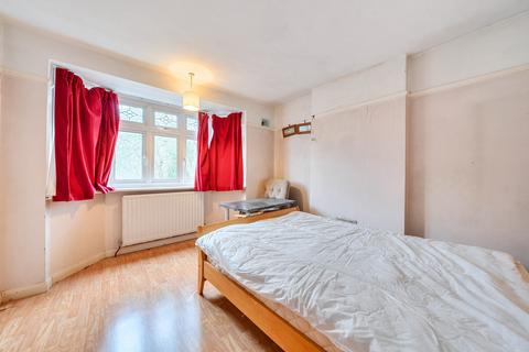 3 bedroom end of terrace house for sale, Shaldon Drive, Morden SM4