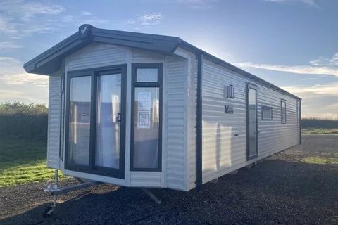 2 bedroom lodge for sale, Preston, Lancashire, PR3