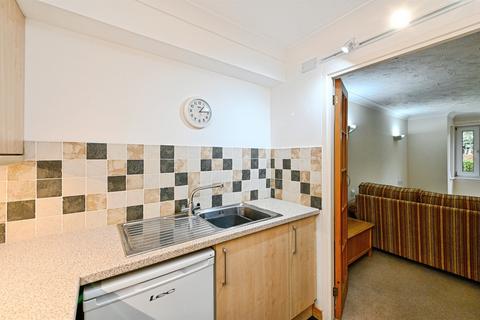 1 bedroom apartment for sale, Lyndhurst Court, Hunstanton