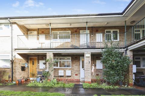 1 bedroom flat to rent, Woodman Court, Stratford-upon-Avon, CV37