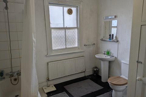 undefined, A, Woodland Rise, Muswell Hill, N10