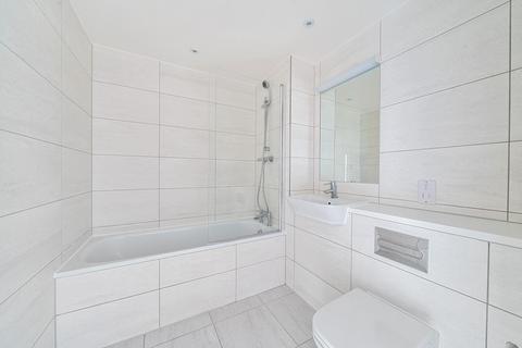 1 bedroom flat to rent, Abbey Road, Barking, IG11