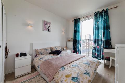 1 bedroom flat for sale, Harbard Close, Barking