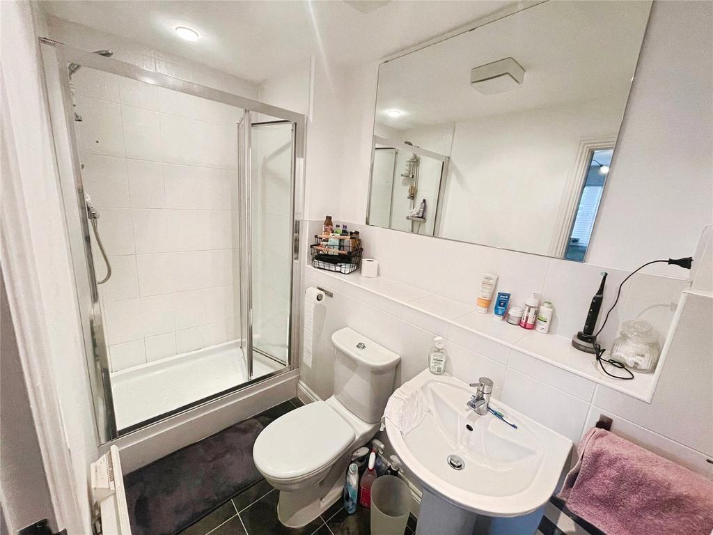 Ensuite