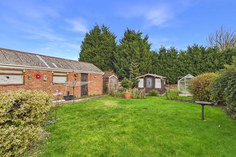 2 bedroom detached bungalow for sale, Mill Road, Wisbech PE14
