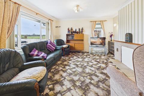 2 bedroom detached bungalow for sale, Mill Road, Wisbech PE14