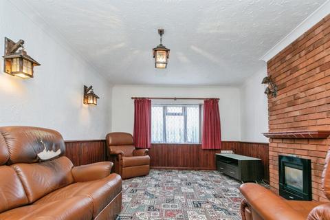 3 bedroom detached bungalow for sale, Simpson, Simpson, Milton Keynes