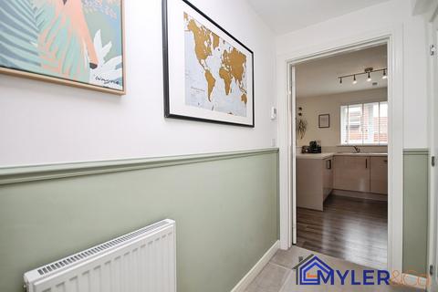 3 bedroom detached house for sale, Woodford Drive, Widnes, WA8