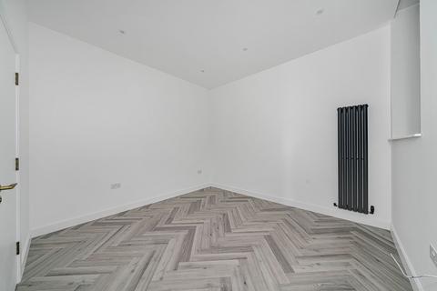 2 bedroom apartment to rent, Flat 20 Telegraph House, 11-27 Hythe Street, Dartford, Kent, DA1 1GL