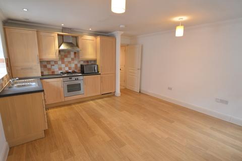 2 bedroom flat to rent, 15 Harewood Avenue, Bournemouth BH7