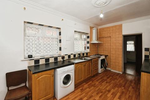 3 bedroom terraced house for sale, Frodingham Road, Scunthorpe