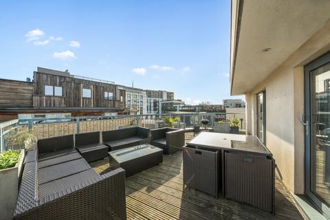3 bedroom flat to rent, Bell Yard Mews, London, SE1