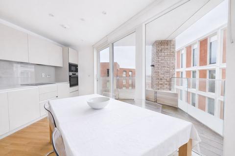 2 bedroom flat for sale, Brixton Hill, London