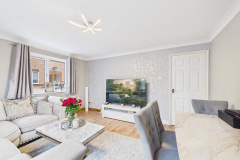 2 bedroom apartment for sale, Snape Hill Crescent, Dronfield, Derbyshire, S18