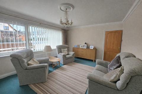 4 bedroom detached house for sale, Furzeland Drive, Neath, Neath Port Talbot.