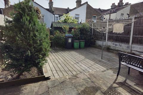 undefined, York Road, Southend On Sea SS1