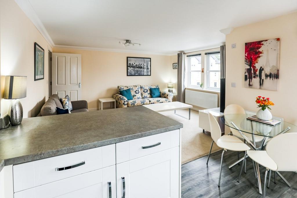 Open Plan Dining Lounge &amp; Kitchen