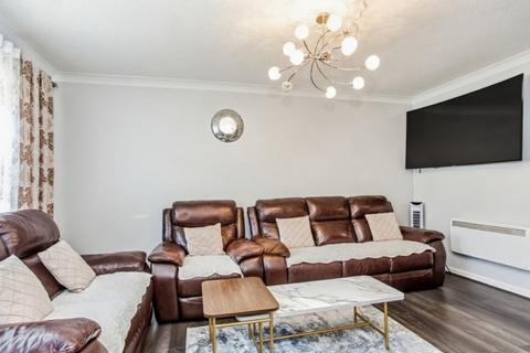 undefined, Roots Hall Drive, Southend-on-sea, SS2 6