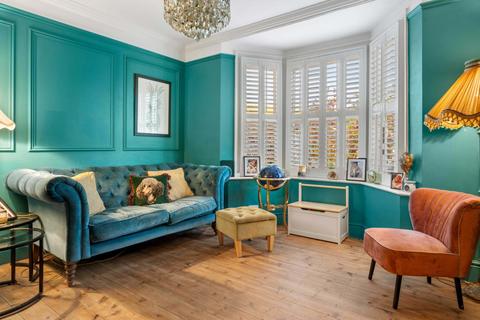 2 bedroom semi-detached house for sale, Apton Road, Bishop's Stortford, Hertfordshire, CM23