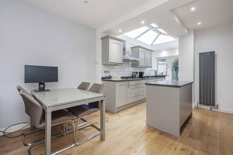 2 bedroom terraced house for sale, Marian Road, London SW16