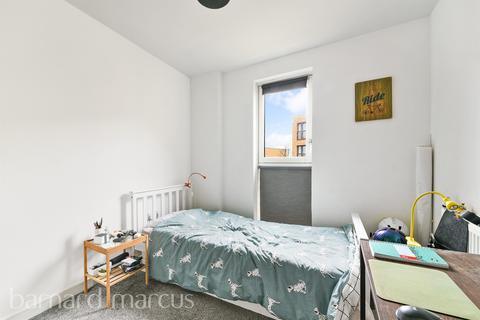 2 bedroom flat for sale, Cabot Close, Croydon