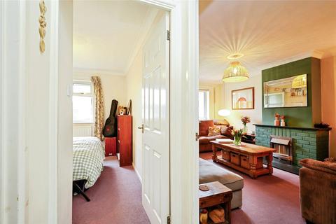 3 bedroom semi-detached house for sale, Lyneham Road, BICESTER, Oxfordshire, OX26