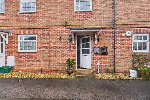 2 bedroom flat to rent, Brumby Hall Gardens, Scunthorpe DN17
