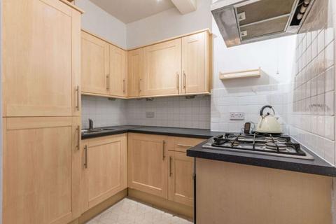 1 bedroom flat to rent, 3056L Iona Street, Edinburgh, EH6 8RP